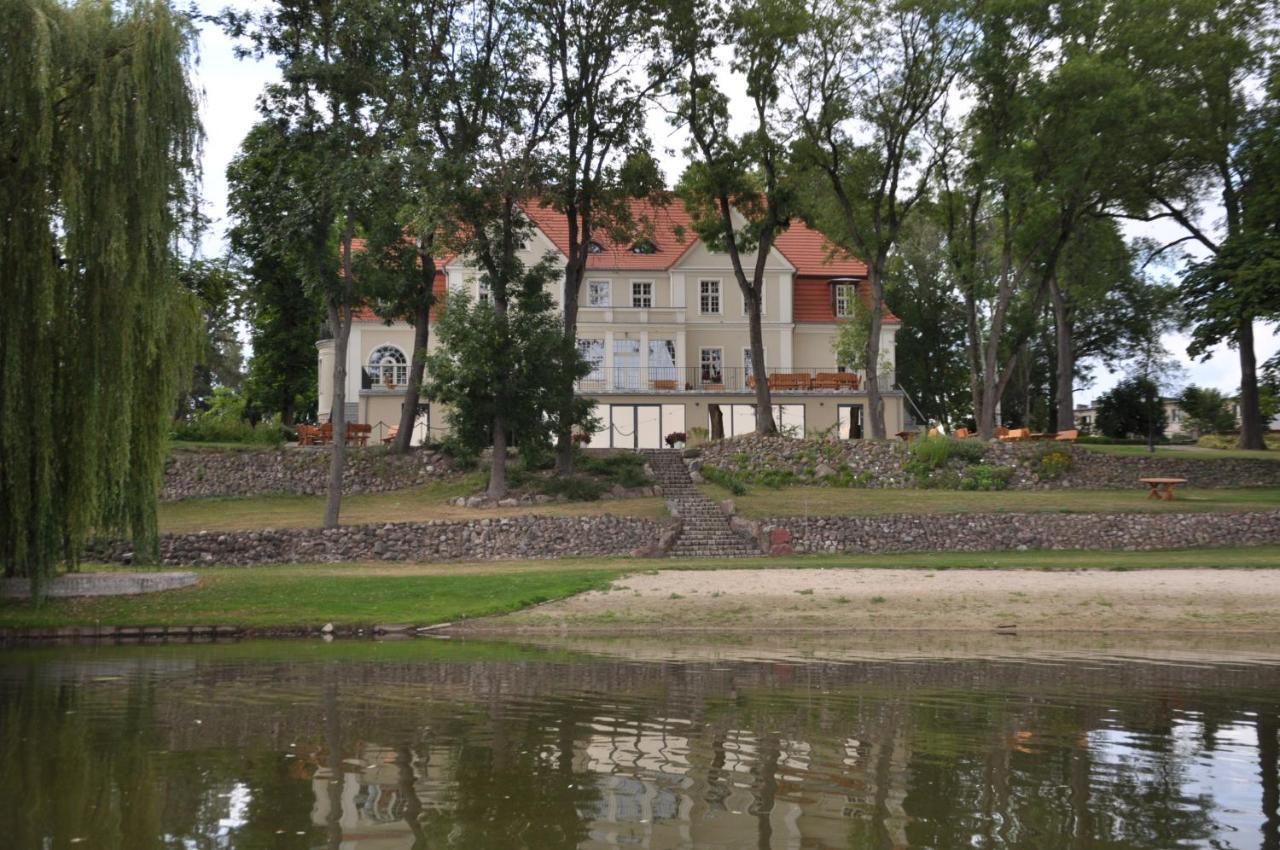 Rezydencja Marii Rybieniec Hotel Kiszkowo Eksteriør billede