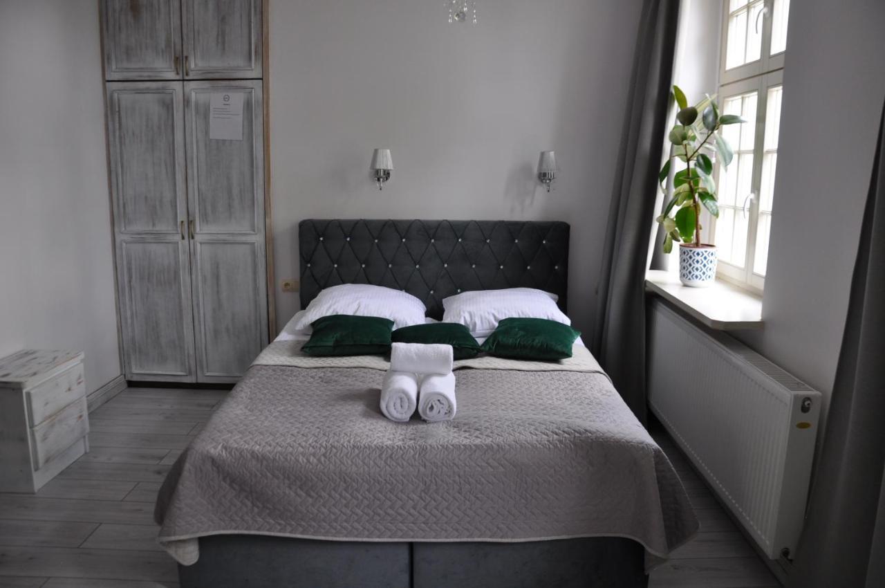 Rezydencja Marii Rybieniec Hotel Kiszkowo Eksteriør billede